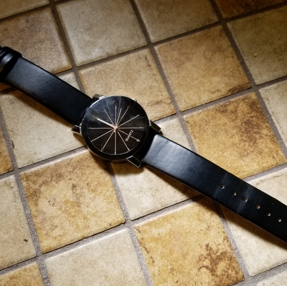 Men's Watch - Picture 1 of 2